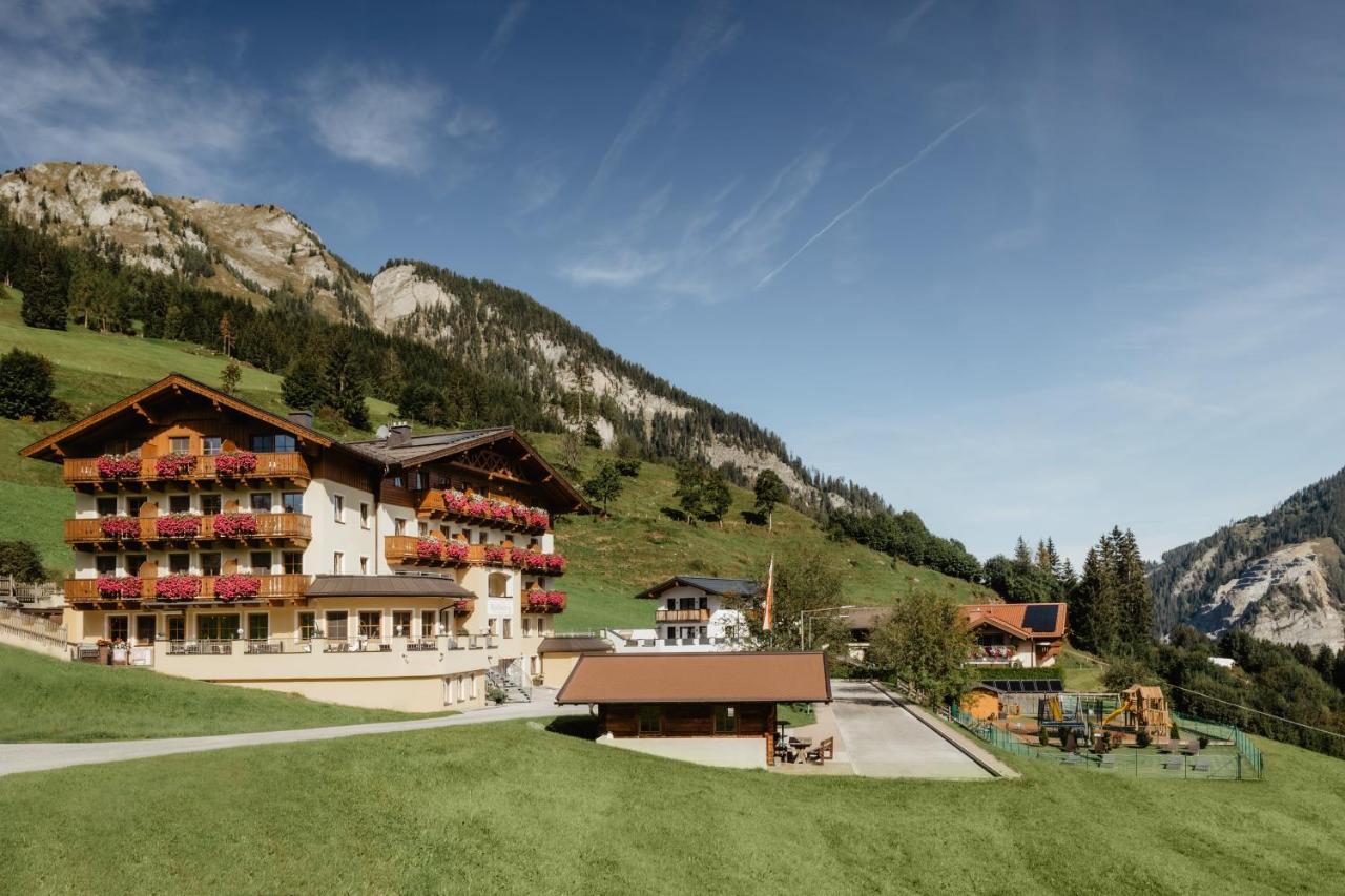 Berghotel Alpenklang غروسارل المظهر الخارجي الصورة