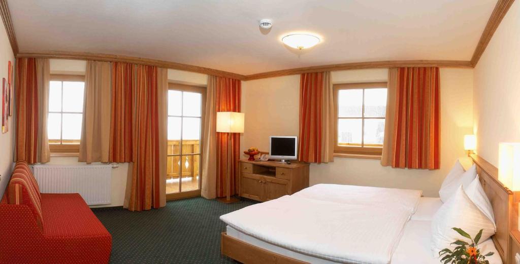 Berghotel Alpenklang غروسارل المظهر الخارجي الصورة